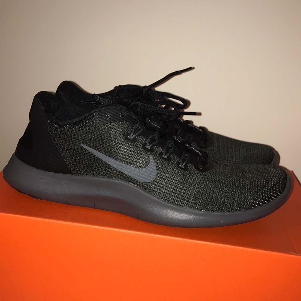 NWOT Nike Flex 2018 rn